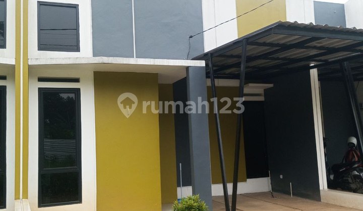 Ready-to-Live Beautiful Comfortable House Near Cibubur Toll Road