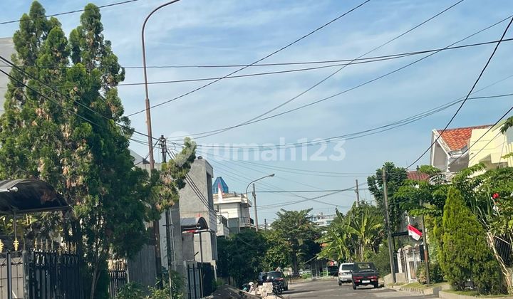 RUMAH  HITUNG TANAH DI KERTAJAYA INDAH SURABAYA BEBAS BANJIR 1