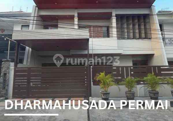 New House Dharmahusada Permai Close to East Surabaya Mall Row 3Mbl New House Dharmahusada Permai Close to East Surabaya Mall Row 3Mbl
