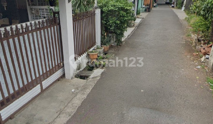 Rumah 2,5 Lantai Sumur Batu, Kemayoran, Jakarta Pusat 2