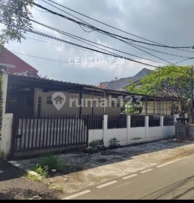 Rumah 1 Lantai Kayu Putih, Jakarta Timur Rumah 1 Lantai Kayu Putih, Jakarta Timur