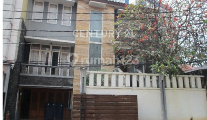 Dijual Rumah Tinggal 3 Lantai di Daerah Sawah Besar, Jakpus 2