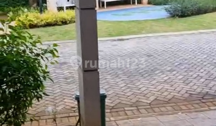 For Rent Green Village House 6X10.5 Facing Park, Not Facing Neighbors.