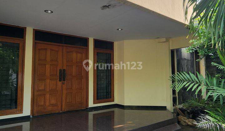 Rumah komersial pusat kota kertajaya indah 1