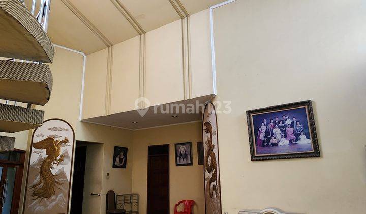 Rumah komersial pusat kota kertajaya indah 2