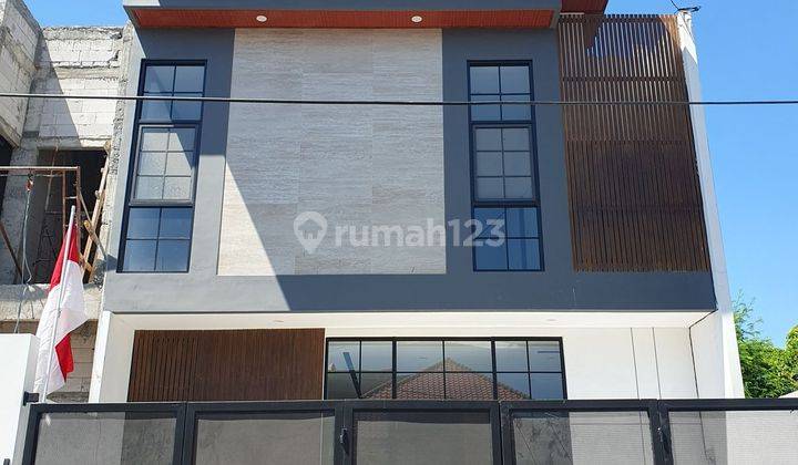 Rumah baru sutorejo Row jalan 4mobil 1