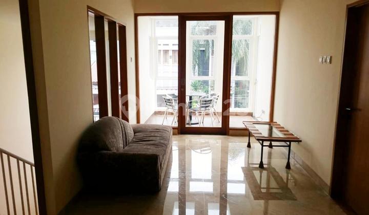 Rumah di Lebak Bulus , Furnished Dekat Mrt Dan Poin Square 2