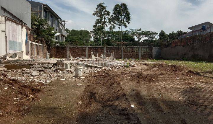 Tanah Kaveling Bentuk Kotak di Komplek Cinere, Depok 2