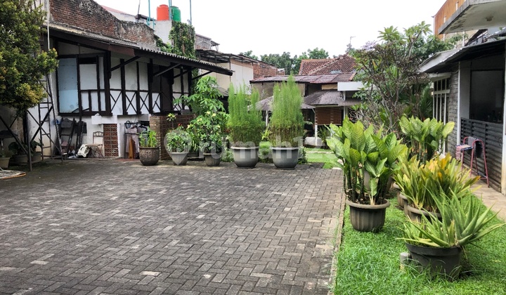 Rumah Asri Area Komersil di Jalan Utama , Sukaluyu Bandung 2