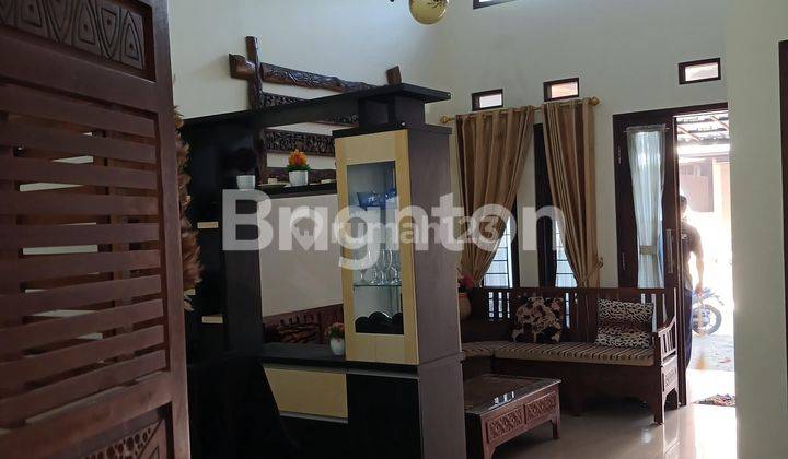 Disewakan Full Furnished dalam Perumahan 1