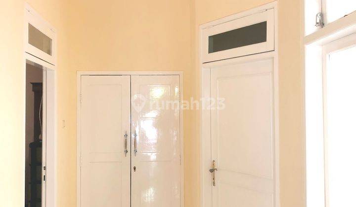 Rumah bagus lokasi strategis , harga murah dekat kampus  6