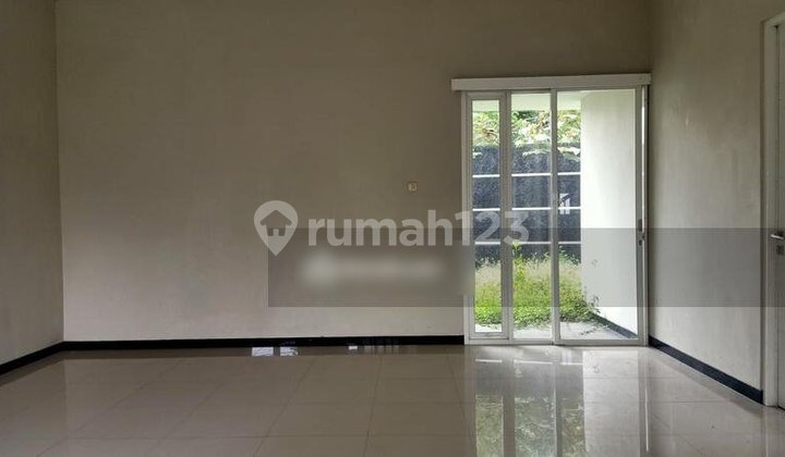 Rumah Exclusive 2 Lantai Ready Stock Jl Akordion Malang 2