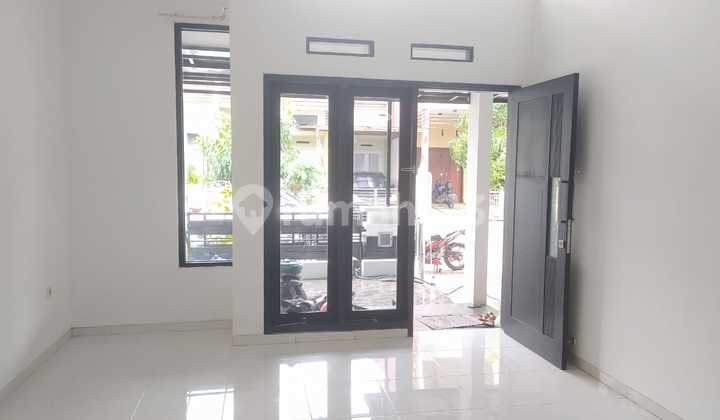 Good house with SHM ready to occupy in Permata Jingga Soehat. 2