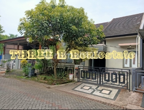 Rumah bagus siap huni di Permata Jingga Soehat  