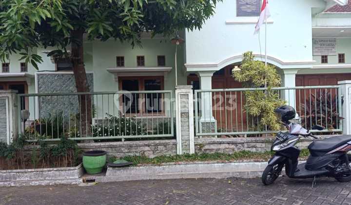 Rumah jual cepat BU di Bunga - bunga Soekarno Hatta 2
