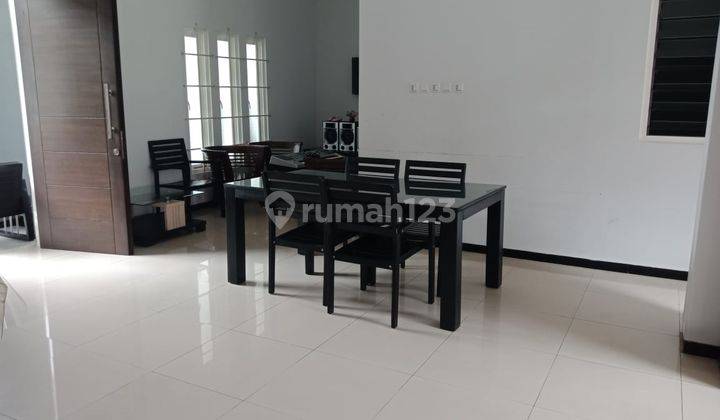Rumah bagus terawat material premium dibawah hrg pasaran  2