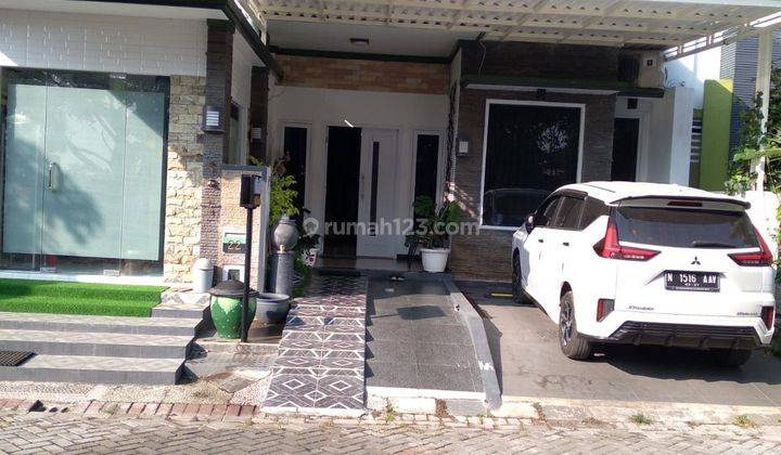 Rumah Bagus hadap Utara lokasi di cluster mewah dekat UB 1