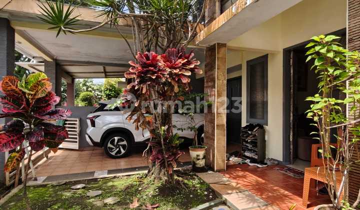 Luxury House in the Elite Permata Jingga Area 2