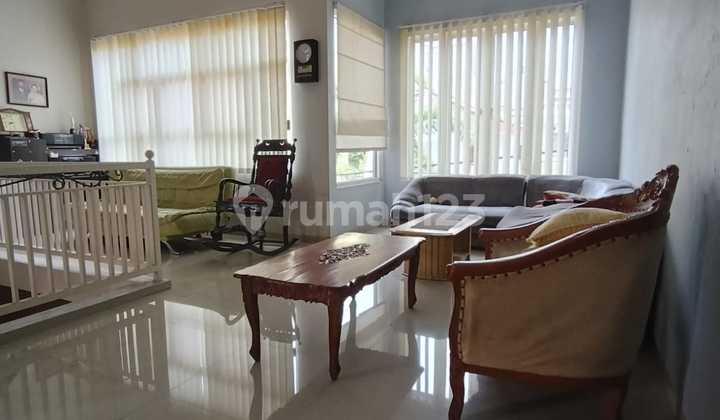 Strategic House Near Ub Campus and Business Center 2