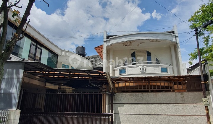 Rumah Kurdi Timur 2 Lantai