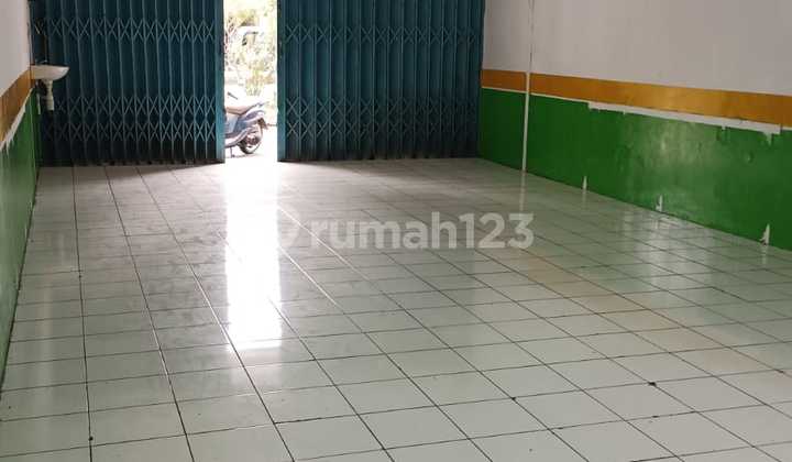 Disewakan Ruko Tki3 Bangunan 2 Lt