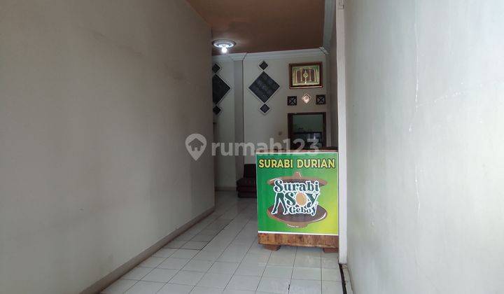 Ruko bangunan 2 lantai lokasi ramai cocok utk usaha di Jl cikambuy hilir 2