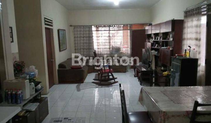 RUMAH 1,5 LANTAI DARMO PERMAI TIMUR LOKASI STRATEGIS 2