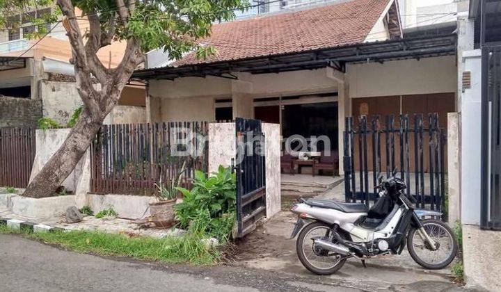 RUMAH 1,5 LANTAI DARMO PERMAI TIMUR LOKASI STRATEGIS 1