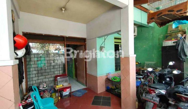 RUMAH INDUK DAN KOS DI DUKUH KUPANG BARAT LOKASI STRATEGIS  2