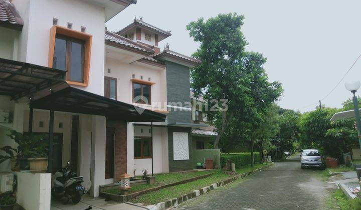 Dijual rumah cirendeu kampung ubud LT/LB  138/125m2 21/2 Lt tangsel 2