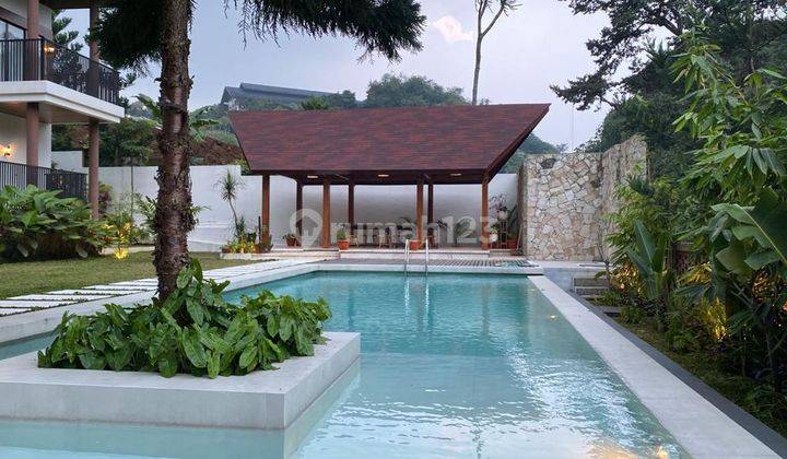 Dijual rumah villa di jalan vimala hill gadog ciawi mega mendung  LT 1215m2 LB 348m2  2LT  bogor 2