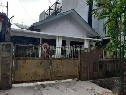 Rumah type lama standar komersial di jl raya Tomang kaji jakarta pusat 1