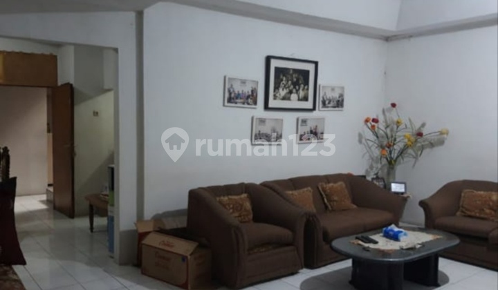 Rumah Bagus Siaphuni 1 Lantai di Menteng Jakartapusat 2