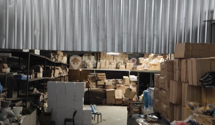 Warehouse, Office, and Ready-to-Use Cafe in Rawakalong Curug, Tangerang, Banten.