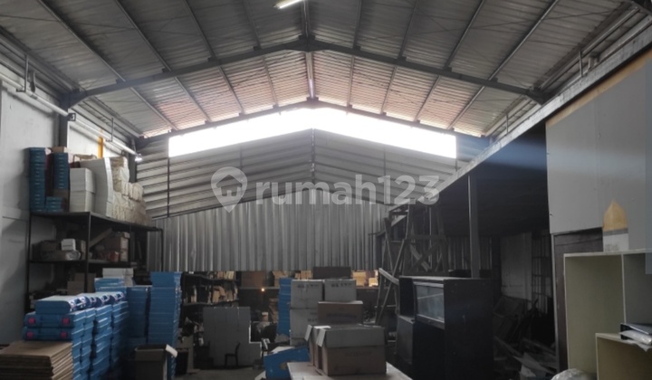 Gudang. Kantor dan Cafe. Murah Siap Pakai Dirawakalong Tangerang Banten