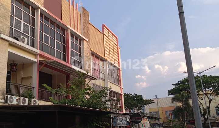 For Rent 2-Story Shop House Citywalk Grand Palm, Duri Kosambi, West Jakarta 2