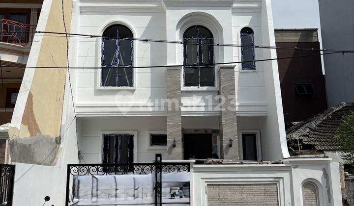 Dijual Rumah Bangunan Baru Muara Karang 8X17 Jakarta Utara Dijual Rumah Bangunan Baru Muara Karang 8X17 Jakarta Utara