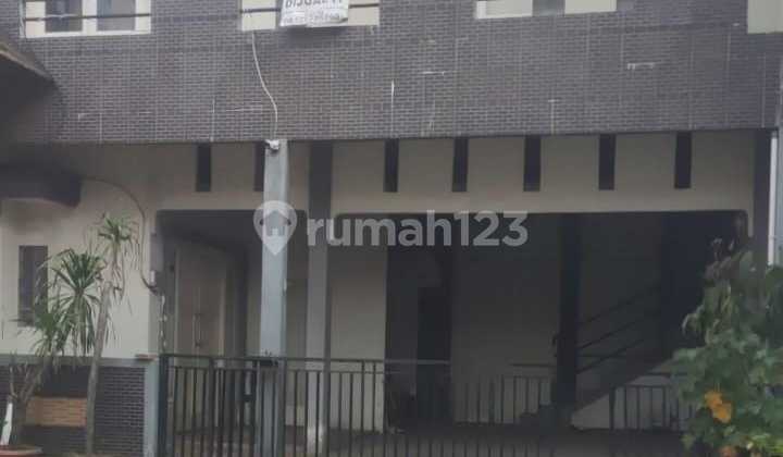 Dijual Rumah Komplek Taman Royal 2 Cluster Parahyangan Cipondoh Kota Tangerang