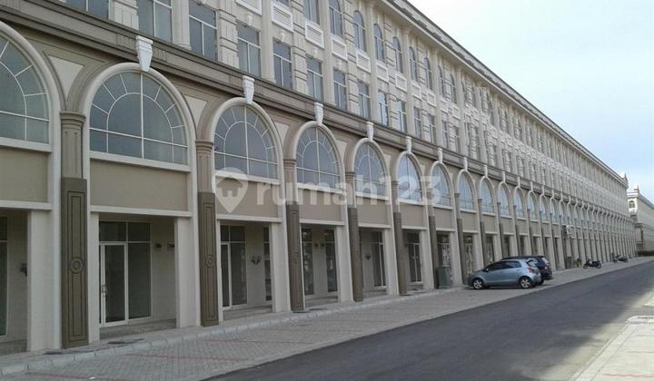 For Rent Ruko Columbus Facing Boulevard Jalan Raya Green Lake City, Duri Kosambi West Jakarta