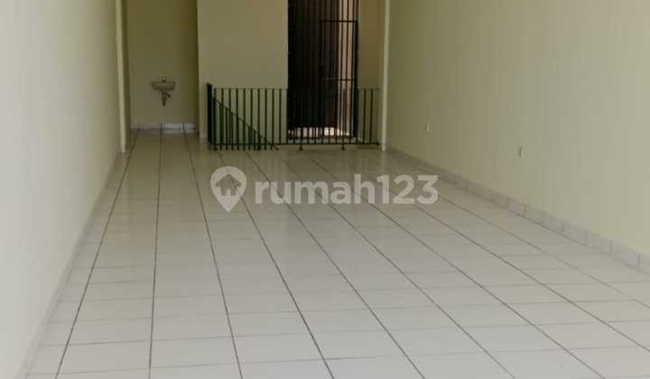 For Rent and For Sale 3-Story Shophouse on Kembangan Raya Street, West Jakarta 2