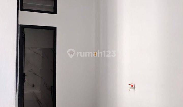 Rumah Baru Ready Stock di Tengah Kota Madya Bogor Cluster Griya Ciparigi, Dekat Lampu Merah Pomad Pintu Tol Lingkar Bogor