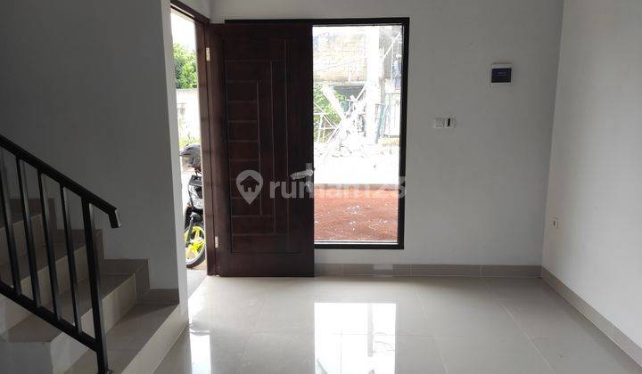 Di jual KPR DP 0 Rumah Baru 2 Lantai 3 km Tidur 4