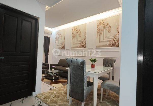 DP 0 JUAL RUMAH AMERICAN CLASIC DI DEPOK DEKAT DENGAN JALAN TOL 3