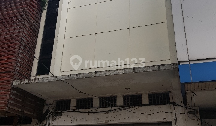 Ruko Bagus Strategis 3lantai Di Jln Slamet Riyadi Solo 2