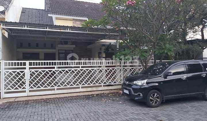 Rumah Strategis Siap Pakai di Gentan Solo Rumah Strategis Siap Pakai di Gentan Solo