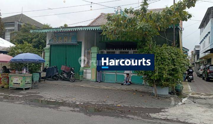 Rumah Hook Hitung Tanah Strategis Di Banyuanyar Solo 1