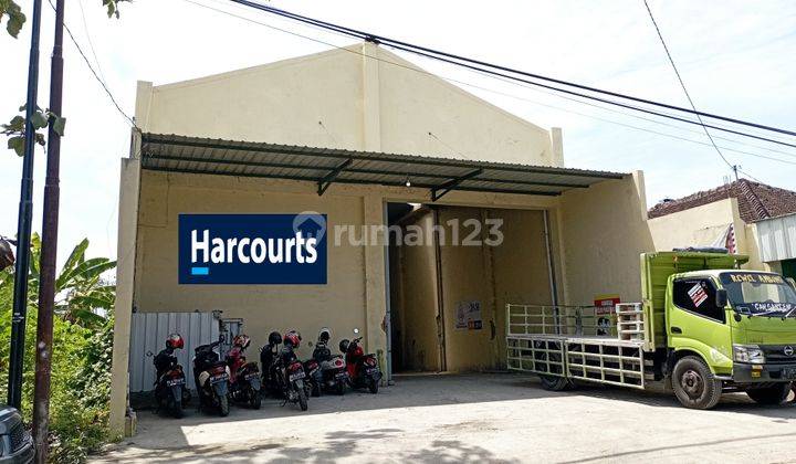 Gudang strategis siap pakai 1