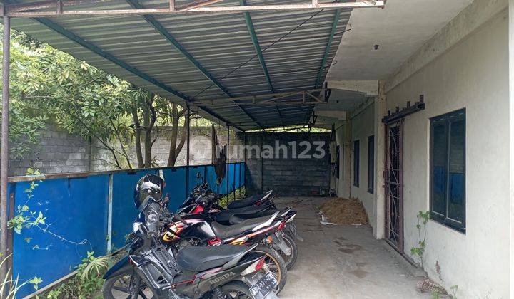 Gudang strategis siap pakai 7