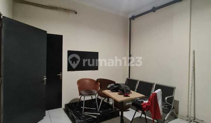 Ruko strategis siap pakai 3