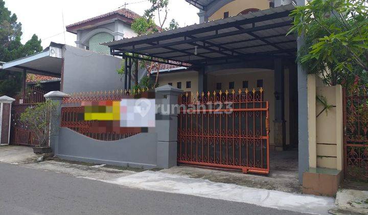 Rumah 2lantai siap pakai 1